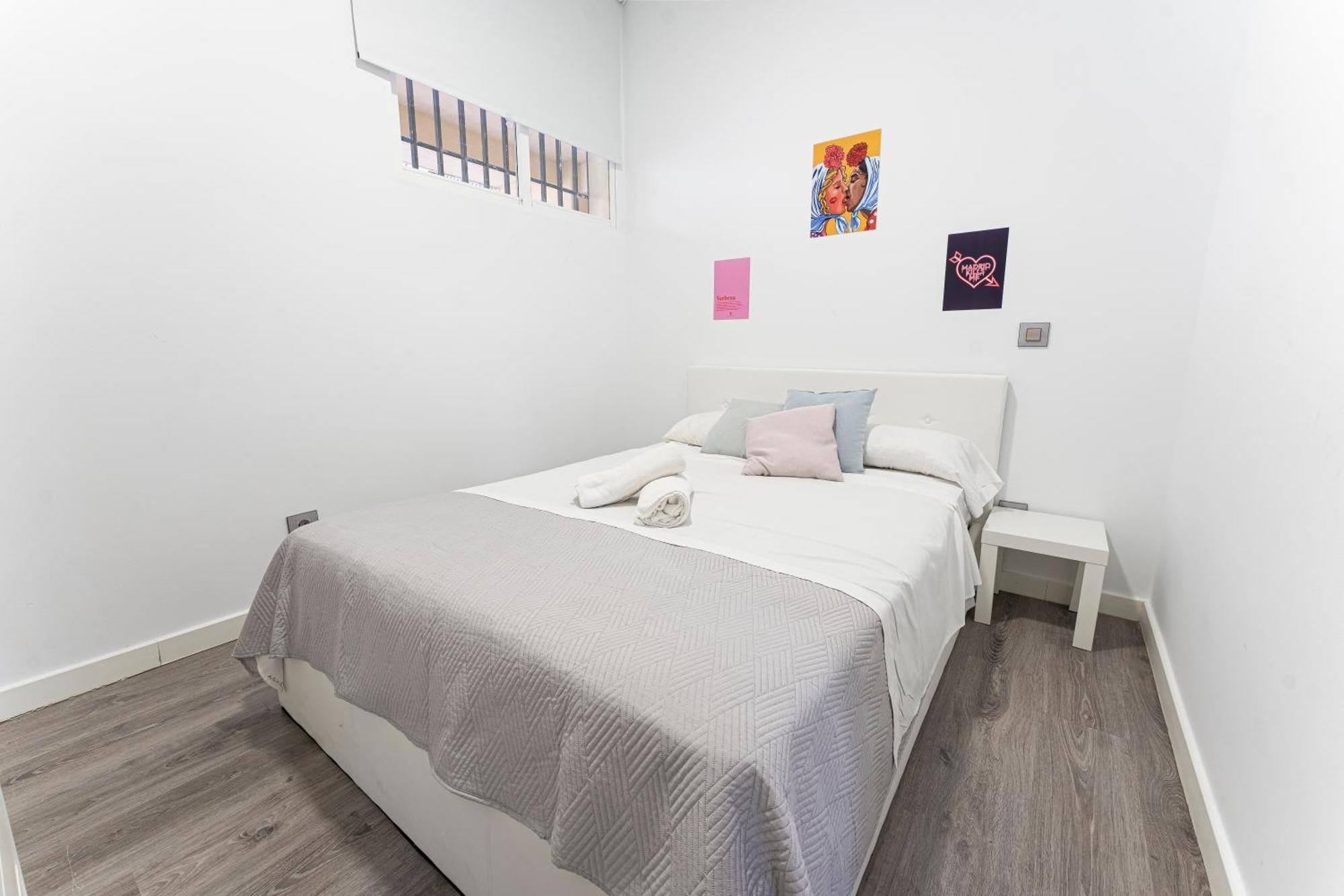 Hogar En Calle Lavapies Madrid Luaran gambar